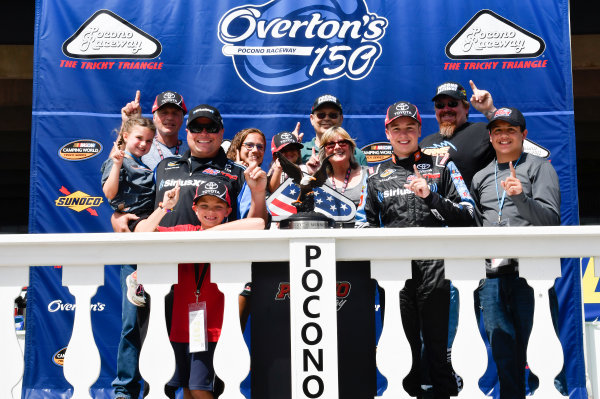 NASCAR Camping World Truck Series
Overton’s 150
Pocono Raceway, Long Pond, PA USA
Saturday 29 July 2017
Christopher Bell, SiriusXM Toyota Tundra, celebrates in victory lane.
World Copyright: John K Harrelson
LAT Images NASCAR Camping World Truck Series
Overton’s 150
Pocono Raceway, Long Pond, PA USA
Saturday 29 July 2017
Christopher Bell, SiriusXM Toyota Tundra, celebrates in victory lane.
World Copyright: John K Harrelson
LAT Images