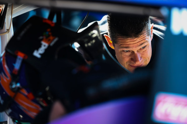 Monster Energy NASCAR Cup Series
I LOVE NEW YORK 355 at The Glen
Watkins Glen International, Watkins Glen, NY USA
Saturday 5 August 2017
Denny Hamlin, Joe Gibbs Racing, FedEx Freight Toyota Camry crew
World Copyright: Barry Cantrell
LAT Images