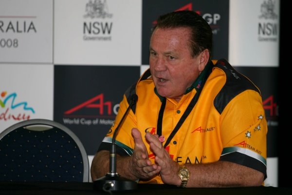 Alan Jones (AUS), Seat Holder of A1 Team Australia - A1GP World Cup of Motorsport 2007/08, Round 6, Eastern Creek, Friday - Copyright A1GP - Free for editorial usage Alan Jones (AUS), Seat Holder of A1 Team Australia - A1GP World Cup of Motorsport 2007/08, Round 6, Eastern Creek, Friday - Copyright A1GP - Free for editorial usage