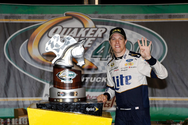 7-9 July, 2016, Sparta, Kentucky USA
Brad Keselowski celebrates in victory lane 
©2016, Russell LaBounty
LAT Photo USA