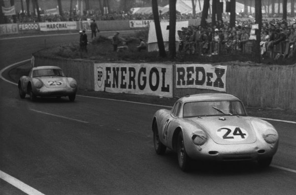 Le Mans, France. 28th - 29th July 1956.
Umberto Maglioli/Hans Herrmann (Porsche 550A RS CoupÂ), retired, leads Richard von Frankenberg/Wolfgang von Trips (Porsche 550A RS Coupe), 5th position, action.
World Copyright: LAT Photographic.
Ref: Autosport Used Pic. Le Mans, France. 28th - 29th July 1956.
Umberto Maglioli/Hans Herrmann (Porsche 550A RS CoupÂ), retired, leads Richard von Frankenberg/Wolfgang von Trips (Porsche 550A RS Coupe), 5th position, action.
World Copyright: LAT Photographic.
Ref: Autosport Used Pic.