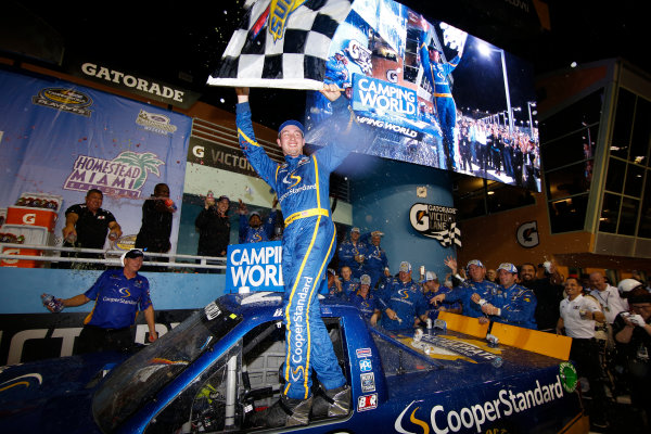 NASCAR Camping World Truck Series
Ford EcoBoost 200
Homestead-Miami Speedway, Homestead, FL USA
Friday 17 November 2017
Chase Briscoe, Cooper Standard Ford F150 victory lane
World Copyright: Lesley Ann Miller
LAT Images NASCAR Camping World Truck Series
Ford EcoBoost 200
Homestead-Miami Speedway, Homestead, FL USA
Friday 17 November 2017
Chase Briscoe, Cooper Standard Ford F150 victory lane
World Copyright: Lesley Ann Miller
LAT Images