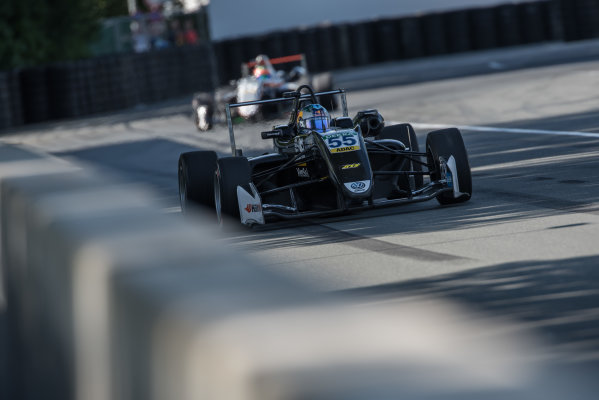 2017 FIA Formula 3 European Championship.
Round 5 - Nuremberg, Germany.
Friday 30 June 2017.
David Beckmann, Motopark, Dallara F317 - Volkswagen
World Copyright: Mario Bartkowiak/LAT Images
ref: Digital Image 2017-06-30_FIA-F3_Norisring_Q1_0453