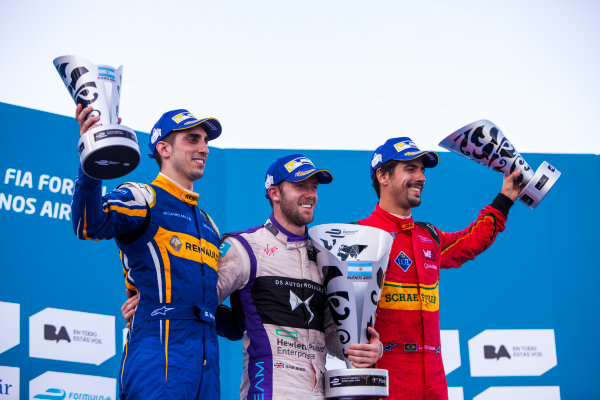 2015/2016 FIA Formula E Championship.
Buenos Aires ePrix, Buenos Aires, Argentina.
Saturday 6 February 2016.
Sebastien Buemi (SUI), Renault e.Dams Z.E.15, Sam Bird (GBR), DS Virgin Racing DSV-01, Lucas Di Grassi (BRA), ABT Audi Sport FE01.
Photo: Zak Mauger/LAT/Formula E
ref: Digital Image _MG_8384