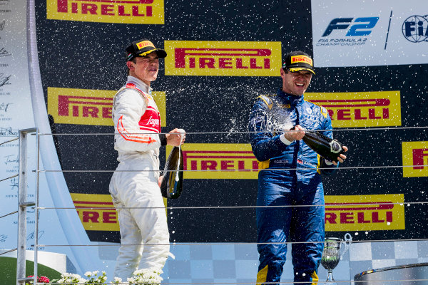 2017 FIA Formula 2 Round 7.
Hungaroring, Budapest, Hungary.
Sunday 30 July 2017.
Oliver Rowland (GBR, DAMS), Nobuharu Matsushita (JPN, ART Grand Prix), Nyck De Vries (NED, Rapax). 
Photo: Zak Mauger/FIA Formula 2.
ref: Digital Image _54I4987