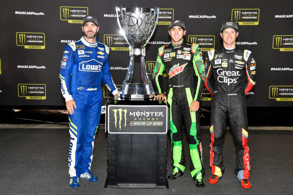 Monster Energy NASCAR Cup Series
Federated Auto Parts 400
Richmond Raceway, Richmond, VA USA
Saturday 9 September 2017
Jimmie Johnson, Hendrick Motorsports, Lowe's Chevrolet SS, Chase Elliott, Hendrick Motorsports, Mountain Dew Chevrolet SS and Kasey Kahne, Hendrick Motorsports, Great Clips Chevrolet SS
World Copyright: Nigel Kinrade
LAT Images Monster Energy NASCAR Cup Series
Federated Auto Parts 400
Richmond Raceway, Richmond, VA USA
Saturday 9 September 2017
Jimmie Johnson, Hendrick Motorsports, Lowe's Chevrolet SS, Chase Elliott, Hendrick Motorsports, Mountain Dew Chevrolet SS and Kasey Kahne, Hendrick Motorsports, Great Clips Chevrolet SS
World Copyright: Nigel Kinrade
LAT Images