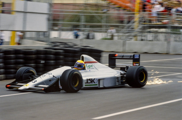 1990 United States Grand Prix
Phoenix, Arizona, USA
9th - 11th March 1990
Roberto Moreno (Eurobrun ER189 Judd) 13th position.
World Copyright: LAT Photographic
ref: 35mm Transparency 90USA26