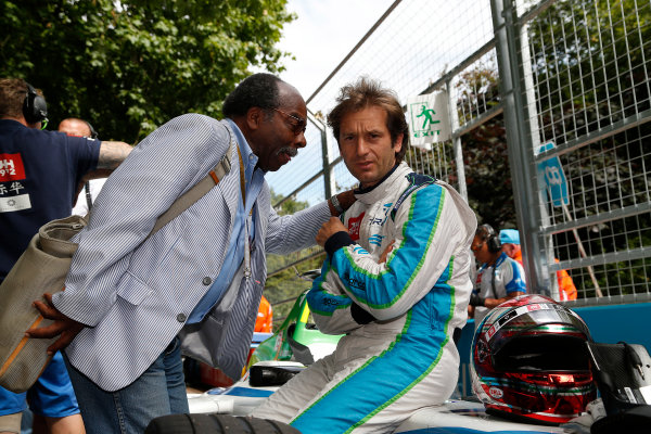 2014/2015 FIA Formula E Championship.
London e-Prix, Battersea Park, London, UK.
Sunday 28 June 2015.
Jarno Trulli (ITA)/Trulli Racing - Spark-Renault SRT_01E on the grid. 
World Copyright: Adam Warner/LAT Photographic/Formula E.
ref: Digital Image _L5R1907
