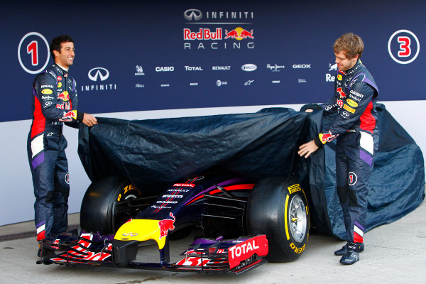 2014 F1 Pre Season Test 1 - Preview
Circuito de Jerez, Jerez, Spain.
Tuesday 28 January 2014.
Sebastian Vettel, Red Bull Racing. and Daniel Ricciardo, Red Bull Racing at the launch of the Red Bull RB10.
World Copyright: Alastair Staley/LAT Photographic.
ref: Digital Image _A8C7595 2014 F1 Pre Season Test 1 - Preview
Circuito de Jerez, Jerez, Spain.
Tuesday 28 January 2014.
Sebastian Vettel, Red Bull Racing. and Daniel Ricciardo, Red Bull Racing at the launch of the Red Bull RB10.
World Copyright: Alastair Staley/LAT Photographic.
ref: Digital Image _A8C7595