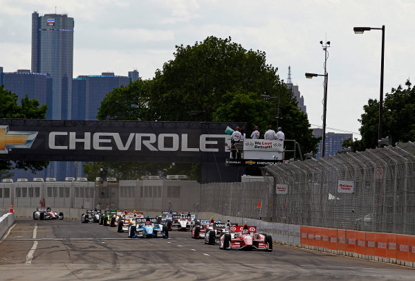 1-3 June, 2012, Detroit, Michigan, USA
Scott Dixon leads the field to the green flag at the start.
(c)2012, Phillip G. Abbott
LAT Photo USA 1-3 June, 2012, Detroit, Michigan, USA
Scott Dixon leads the field to the green flag at the start.
(c)2012, Phillip G. Abbott
LAT Photo USA