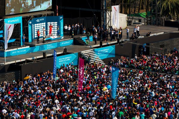 2015/2016 FIA Formula E Championship.
Mexico City ePrix, Autodromo Hermanos Rodriguez, Mexico City, Mexico.
Saturday 12 March 2016.
Lucas Di Grassi (BRA), ABT Audi Sport FE01, Jerome D'Ambrosio (FRA) Dragon Racing - Venturi VM200-FE-01 and Sebastien Buemi (SUI), Renault e.Dams Z.E.15.
Photo: Zak Mauger/LAT/Formula E
ref: Digital Image _79P4036