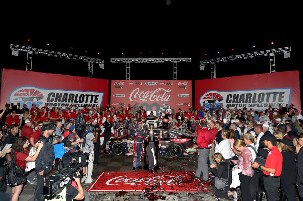 Monster Energy NASCAR Cup Series
Coca-Cola 600
Charlotte Motor Speedway, Concord, NC USA
Monday 29 May 2017
Austin Dillon, Richard Childress Racing, Dow Salutes Veterans Chevrolet SS
World Copyright: Rusty Jarrett
LAT Images
ref: Digital Image 17CLT2rj_10485 Monster Energy NASCAR Cup Series
Coca-Cola 600
Charlotte Motor Speedway, Concord, NC USA
Monday 29 May 2017
Austin Dillon, Richard Childress Racing, Dow Salutes Veterans Chevrolet SS
World Copyright: Rusty Jarrett
LAT Images
ref: Digital Image 17CLT2rj_10485