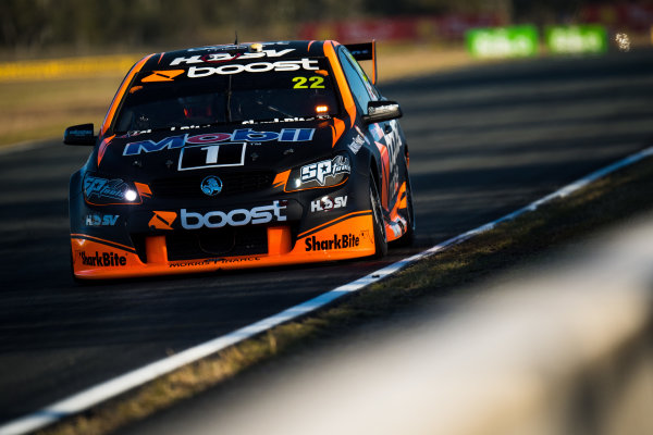 2017 Supercars Championship Round 8. 
Ipswich SuperSprint, Queensland Raceway, Queensland, Australia.
Friday 28th July to Sunday 30th July 2017.
James Courtney, Walkinshaw Racing. 
World Copyright: Daniel Kalisz/ LAT Images
Ref: Digital Image 280717_VASCR8_DKIMG_8417.jpg