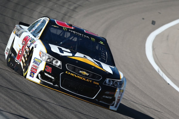 Monster Energy NASCAR Cup Series
Go Bowling 400
Kansas Speedway, Kansas City, KS USA
Friday 12 May 2017
Ryan Newman, Richard Childress Racing, Caterpillar Chevrolet SS
World Copyright: Brett Moist
LAT Photo USA


ref: Digital Image 17Kan1bem02364