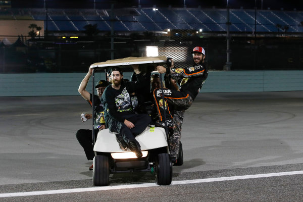 Monster Energy NASCAR Cup Series
Ford EcoBoost 400
Homestead-Miami Speedway, Homestead, FL USA
Monday 20 November 2017
Martin Truex Jr, Furniture Row Racing, Bass Pro Shops / Tracker Boats Toyota Camry arrives at photo shoot with his team
World Copyright: Michael L. Levitt
LAT Images Monster Energy NASCAR Cup Series
Ford EcoBoost 400
Homestead-Miami Speedway, Homestead, FL USA
Monday 20 November 2017
Martin Truex Jr, Furniture Row Racing, Bass Pro Shops / Tracker Boats Toyota Camry arrives at photo shoot with his team
World Copyright: Michael L. Levitt
LAT Images
