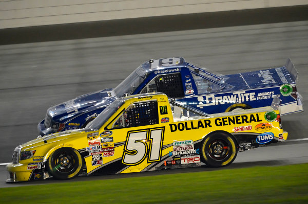 September 13, 2013, Joliet, Illinois USA
Kyle Busch goes low on Brad Keselowski
© 2013, Brian Czobat
LAT Photo USA
September 13, 2013, Joliet, Illinois USA
Kyle Busch goes low on Brad Keselowski
© 2013, Brian Czobat
LAT Photo USA