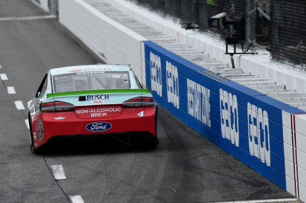 Monster Energy NASCAR Cup Series
First Data 500
Martinsville Speedway, Martinsville VA USA
Saturday 28 October 2017
Kevin Harvick, Stewart-Haas Racing, Busch NA Ford Fusion
World Copyright: John K Harrelson/LAT Images Monster Energy NASCAR Cup Series
First Data 500
Martinsville Speedway, Martinsville VA USA
Saturday 28 October 2017
Kevin Harvick, Stewart-Haas Racing, Busch NA Ford Fusion
World Copyright: John K Harrelson/LAT Images
