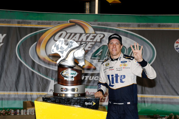 7-9 July, 2016, Sparta, Kentucky USA
Brad Keselowski celebrates in victory lane 
©2016, Russell LaBounty
LAT Photo USA