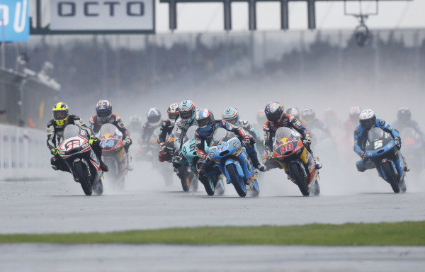 2015 Moto3 Championship. 
British Grand Prix. 
Silverstone, England. 28th - 30th August 2015. 
Isaac Vinales, KTM, Jorge Navarro, Honda, and Karel Hanika, KTM, lead at the start. 
Ref: KW7_8451a. World copyright: Kevin Wood/LAT Photographic