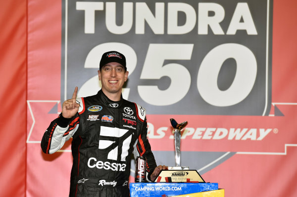 NASCAR Camping World Truck Series
Toyota Tundra 250
Kansas Speedway, Kansas City, KS USA
Friday 12 May 2017
Kyle Busch, Cessna Toyota Tundra celebrates his win in Victory Lane
World Copyright: Nigel Kinrade
LAT Images
ref: Digital Image 17KAN1nk07187 NASCAR Camping World Truck Series
Toyota Tundra 250
Kansas Speedway, Kansas City, KS USA
Friday 12 May 2017
Kyle Busch, Cessna Toyota Tundra celebrates his win in Victory Lane
World Copyright: Nigel Kinrade
LAT Images
ref: Digital Image 17KAN1nk07187