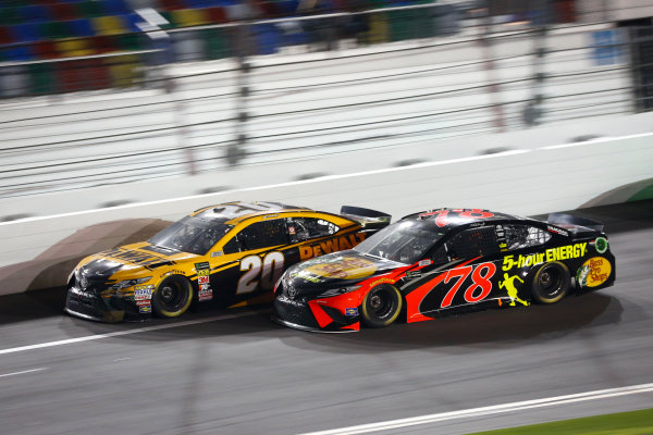 Monster Energy NASCAR Cup Series
Can-Am Duel At Daytona
Daytona International Speedway, Daytona Beach, FL USA
Thursday 15 February 2018
Erik Jones, Joe Gibbs Racing, DEWALT Toyota Camry and Martin Truex Jr., Furniture Row Racing, Bass Pro Shops/5-hour ENERGY Toyota Camry
World Copyright: Barry Cantrell
LAT Images