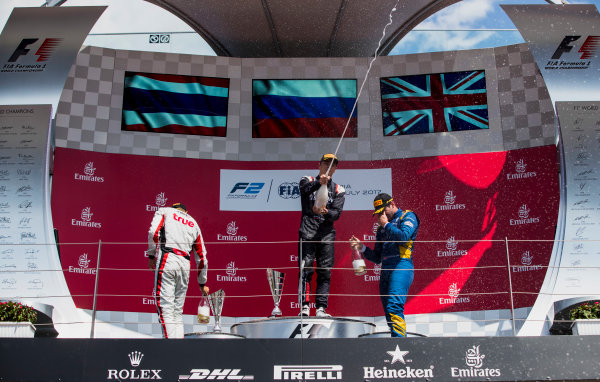 2017 FIA Formula 2 Round 5.
Red Bull Ring, Spielberg, Austria.
Sunday 9 July 2017.
Alexander Albon (THA, ART Grand Prix), Artem Markelov (RUS, RUSSIAN TIME) and Oliver Rowland (GBR, DAMS).
Photo: Zak Mauger/FIA Formula 2.
ref: Digital Image _54I0421 2017 FIA Formula 2 Round 5.
Red Bull Ring, Spielberg, Austria.
Sunday 9 July 2017.
Alexander Albon (THA, ART Grand Prix), Artem Markelov (RUS, RUSSIAN TIME) and Oliver Rowland (GBR, DAMS).
Photo: Zak Mauger/FIA Formula 2.
ref: Digital Image _54I0421