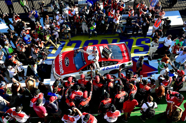 Monster Energy NASCAR Cup Series
AXALTA presents the Pocono 400
Pocono Raceway, Long Pond, PA USA
Sunday 11 June 2017
Ryan Blaney, Wood Brothers Racing, Motorcraft/Quick Lane Tire & Auto Center Ford Fusion wins.
World Copyright: Rusty Jarrett
LAT Images
ref: Digital Image 17POC1rj_3622