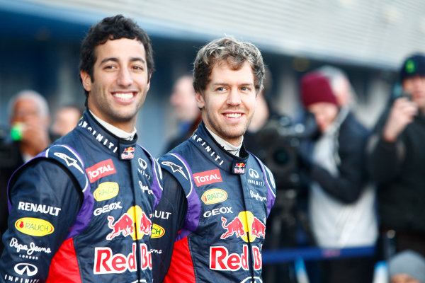 2014 F1 Pre Season Test 1 - Preview
Circuito de Jerez, Jerez, Spain.
Tuesday 28 January 2014.
Sebastian Vettel, Red Bull Racing. and Daniel Ricciardo, Red Bull Racing at the launch of the Red Bull RB10.
World Copyright: Alastair Staley/LAT Photographic.
ref: Digital Image _A8C7674