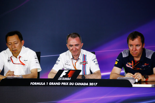 Circuit Gilles Villeneuve, Montreal, Canada.
Friday 09 June 2017.
Yusuke Hasegawa, Senior Managing Officer, Honda, Paddy Lowe, Chief Technical Officer, Williams Martini Racing Formula 1, and Jody Egginton, Head of Vehicle Performance, Toro Rosso, in the Team Principals Press Conference.
World Copyright: Andy Hone/LAT Images
ref: Digital Image _ONY3748 Circuit Gilles Villeneuve, Montreal, Canada.
Friday 09 June 2017.
Yusuke Hasegawa, Senior Managing Officer, Honda, Paddy Lowe, Chief Technical Officer, Williams Martini Racing Formula 1, and Jody Egginton, Head of Vehicle Performance, Toro Rosso, in the Team Principals Press Conference.
World Copyright: Andy Hone/LAT Images
ref: Digital Image _ONY3748