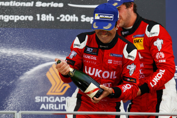 2015 TCR International Series Round 9.
Marina Bay Circuit, Singapore.
Sunday 20 September 2015.
Jordi Gene, No.88 Team Craft-Bamboo LUKOIL, sprays the Champagne on the podium.
World Copyright: Sam Bloxham/LAT Photographic.
ref: Digital Image _G7C4034 2015 TCR International Series Round 9.
Marina Bay Circuit, Singapore.
Sunday 20 September 2015.
Jordi Gene, No.88 Team Craft-Bamboo LUKOIL, sprays the Champagne on the podium.
World Copyright: Sam Bloxham/LAT Photographic.
ref: Digital Image _G7C4034
