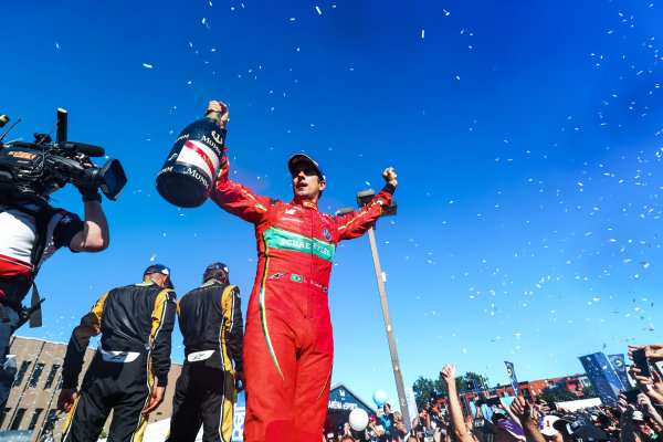 2016/2017 FIA Formula E Championship.
Round 11 - Montreal ePrix, Canada
Saturday 29 July 2017.
Lucas Di Grassi (BRA), ABT Schaeffler Audi Sport, Spark-Abt Sportsline, ABT Schaeffler FE02, celebrates on the podium with Jean-Eric Vergne (FRA), Techeetah, Spark-Renault, Renault Z.E 16, and Stephane Sarrazin (FRA), Techeetah, Spark-Renault, Renault Z.E 16, after winning the race.
Photo: Malcolm Griffiths/LAT/Formula E
ref: Digital Image MALK5556