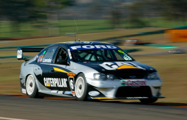 2003 Australian V8 Supercars
Oran Park, Sydney, Australia. 17th August 2003.
Ford driver Craig Lowndes in action on his way to finishing second in the 300km race today at Oran Park.
World Copyright: Mark Horsburgh/LAT Photographic
ref: Digital Image Only
2003 Australian V8 Supercars
Oran Park, Sydney, Australia. 17th August 2003.
Ford driver Craig Lowndes in action on his way to finishing second in the 300km race today at Oran Park.
World Copyright: Mark Horsburgh/LAT Photographic
ref: Digital Image Only