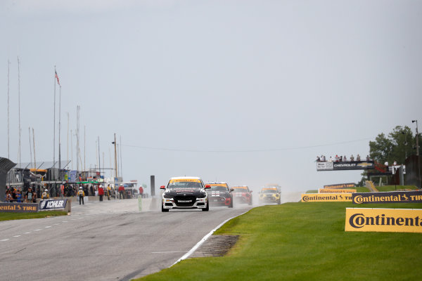 IMSA Continental Tire SportsCar Challenge
Road America 120
Road America, Elkhart Lake, WI USA
Saturday 5 August 2017
84, BMW, BMW 328i, ST, James Clay, Tyler Cooke start
World Copyright: Michael L. Levitt
LAT Images