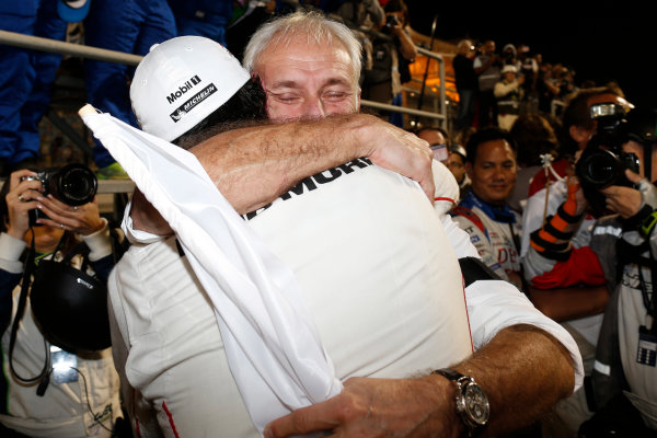 2015 FIA World Endurance Championship
Bahrain 6-Hours
Bahrain International Circuit, Bahrain
Saturday 21 November 2015.
Mark Webber (#17 LMP1 Porsche AG Porsche 919 Hybrid celebrates after winning the drivers championship.
World Copyright: Alastair Staley/LAT Photographic
ref: Digital Image _79P1360