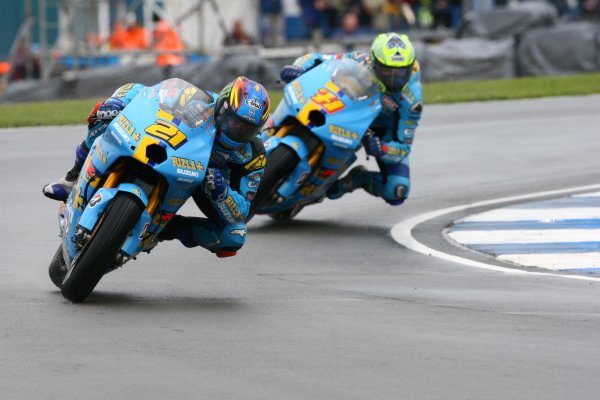 2007 Moto GP British Grand Prix.
Donington Park, England.
22nd-24th June 2007.
John Hopkins leads Chris Vermeulen (both Rizla Suzuki Moto GP, Suzuki GSV-R XRG0) action.
World Copyright: Kevin Wood/LAT Photographic
ref: Digital Image IMG_6164