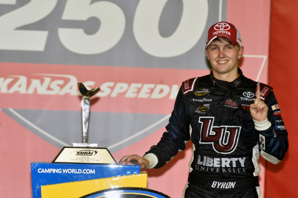 5-6 May, 2016, Kansas City, Kansas USA
William Byron celebrates his win in Victory Lane
? 2016, Nigel Kinrade
LAT Photo USA 5-6 May, 2016, Kansas City, Kansas USA
William Byron celebrates his win in Victory Lane
? 2016, Nigel Kinrade
LAT Photo USA