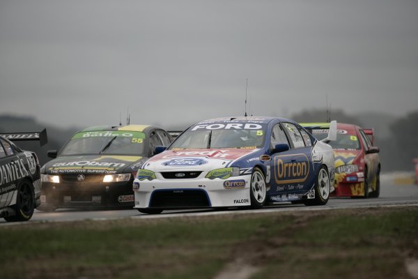 2007 Australian V8 Supercars
Winton Motor Raceway in Victoria.
18th - 20th May 2007.
Mark Winterbottom (Ford Performance Racing Ford Falcon BF). Action.
World Copyright: Mark Horsburgh/LAT Photographic.
ref: Digital ImageWinterb-RD04-07-4036
2007 Australian V8 Supercars
Winton Motor Raceway in Victoria.
18th - 20th May 2007.
Mark Winterbottom (Ford Performance Racing Ford Falcon BF). Action.
World Copyright: Mark Horsburgh/LAT Photographic.
ref: Digital ImageWinterb-RD04-07-4036