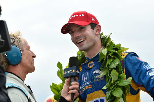 Verizon IndyCar Series
IndyCar Grand Prix at the Glen
Watkins Glen International, Watkins Glen, NY USA
Sunday 3 September 2017
Alexander Rossi, Curb Andretti Herta Autosport with Curb-Agajanian Honda celebrates the win with team in Victory Lane
World Copyright: Scott R LePage
LAT Images
ref: Digital Image lepage-170903-wg-7989 Verizon IndyCar Series
IndyCar Grand Prix at the Glen
Watkins Glen International, Watkins Glen, NY USA
Sunday 3 September 2017
Alexander Rossi, Curb Andretti Herta Autosport with Curb-Agajanian Honda celebrates the win with team in Victory Lane
World Copyright: Scott R LePage
LAT Images
ref: Digital Image lepage-170903-wg-7989