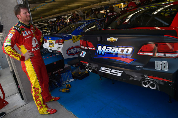 Monster Energy NASCAR Cup Series
Monster Energy NASCAR All-Star Race
Charlotte Motor Speedway, Concord, NC USA
Friday 19 May 2017
Dale Earnhardt Jr, Hendrick Motorsports, Axalta Chevrolet SS
World Copyright: Nigel Kinrade
LAT Images
ref: Digital Image 17CLT1nk01460