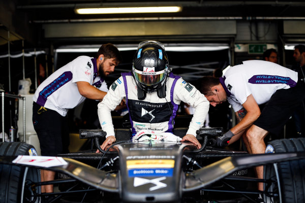 FIA Formula E Second Pre-Season Testing Event.
Jose Maria Lopez, DS Virgin Racing, Spark-Citroen.
Donington Park Racecourse,
Derby, United Kingdom.
Wednesday 7 September 2016.
Photo: Adam Warner / LAT
ref: Digital Image _14P4294
