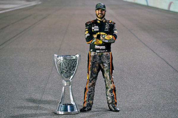 Monster Energy NASCAR Cup Series
Ford EcoBoost 400
Homestead-Miami Speedway, Homestead, FL USA
Monday 20 November 2017
Martin Truex Jr, Furniture Row Racing, Bass Pro Shops / Tracker Boats Toyota Camry celebrates winning the 2017 Monster Energy Cup Series Championship
World Copyright: Nigel Kinrade
LAT Images Monster Energy NASCAR Cup Series
Ford EcoBoost 400
Homestead-Miami Speedway, Homestead, FL USA
Monday 20 November 2017
Martin Truex Jr, Furniture Row Racing, Bass Pro Shops / Tracker Boats Toyota Camry celebrates winning the 2017 Monster Energy Cup Series Championship
World Copyright: Nigel Kinrade
LAT Images