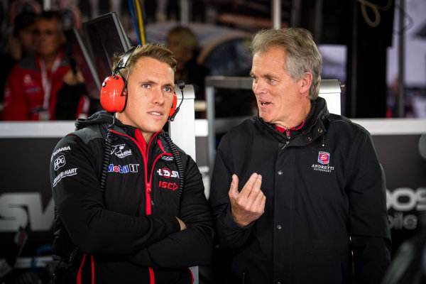 2017 Supercars Championship Round 11. 
Bathurst 1000, Mount Panorama, New South Wales, Australia.
Tuesday 3rd October to Sunday 8th October 2017.
Ryan Walkinshaw, Walkinshaw Racing, Jean Francois Thormann, Andretti Autosport.
World Copyright: Daniel Kalisz/LAT Images
Ref: Digital Image 061017_VASCR11_DKIMG_4604.jpg