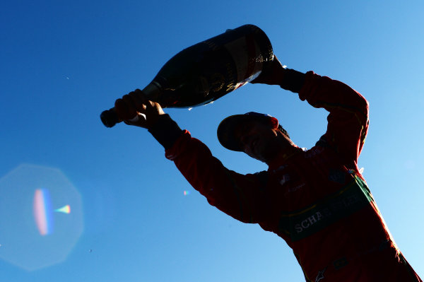 2016/2017 FIA Formula E Championship.
Round 11 - Montreal ePrix, Canada
Saturday 29 July 2017.
WinnerLucas Di Grassi (BRA), ABT Schaeffler Audi Sport, Spark-Abt Sportsline, ABT Schaeffler FE02, sprays the champagne on the podium.
Photo: Patrik Lundin/LAT/Formula E
ref: Digital Image PL2_0676 2016/2017 FIA Formula E Championship.
Round 11 - Montreal ePrix, Canada
Saturday 29 July 2017.
WinnerLucas Di Grassi (BRA), ABT Schaeffler Audi Sport, Spark-Abt Sportsline, ABT Schaeffler FE02, sprays the champagne on the podium.
Photo: Patrik Lundin/LAT/Formula E
ref: Digital Image PL2_0676