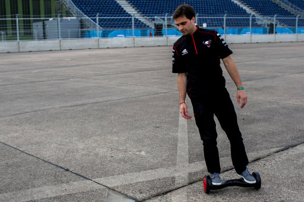 2014/2015 FIA Formula E Championship.
Berlin ePrix, Berlin Tempelhof Airport, Germany.
Thursday 21 May 2015
Jerome D'Ambrosio (BEL)/Dragon Racing - Spark-Renault SRT_01E on a hovertrax.
Photo: Zak Mauger/LAT/Formula E
ref: Digital Image _L0U6601
2014/2015 FIA Formula E Championship.
Berlin ePrix, Berlin Tempelhof Airport, Germany.
Thursday 21 May 2015
Jerome D'Ambrosio (BEL)/Dragon Racing - Spark-Renault SRT_01E on a hovertrax.
Photo: Zak Mauger/LAT/Formula E
ref: Digital Image _L0U6601