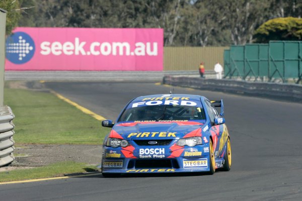 2004 Australian V8 Supercars
Sandown, Australia. 12th Sepetmber 2004
V8 Supercar drivers Marcos Ambrose and Greg Ritter during the Betta Electrical 500 being held this weekend at Sandown International Raceway Melbourne, Australia.
World Copyright: Mark Horsburgh/LAT Photographic
ref: DIgital Image Only 2004 Australian V8 Supercars
Sandown, Australia. 12th Sepetmber 2004
V8 Supercar drivers Marcos Ambrose and Greg Ritter during the Betta Electrical 500 being held this weekend at Sandown International Raceway Melbourne, Australia.
World Copyright: Mark Horsburgh/LAT Photographic
ref: DIgital Image Only