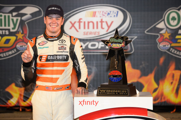 NASCAR XFINITY Series
O’Reilly Auto Parts 300
Texas Motor Speedway
Fort Worth, TX USA
Saturday 4 November 2017
Erik Jones, GameStop Call of Duty WWII Toyota Camry, celebrates in victory Lane.
World Copyright: John K Harrelson
LAT Images