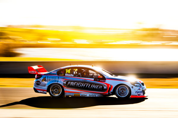 2017 Supercars Championship Round 9.
Sydney SuperSprint, Sydney Motorsport Park, Eastern Creek, Australia.
Friday 18th August to Sunday 20th August 2017.
Tim Slade, Brad Jones Racing Holden.
World Copyright: Daniel Kalisz/LAT Images
Ref: Digital Image 180817_VASCR9_DKIMG_2052.jpg 2017 Supercars Championship Round 9.
Sydney SuperSprint, Sydney Motorsport Park, Eastern Creek, Australia.
Friday 18th August to Sunday 20th August 2017.
Tim Slade, Brad Jones Racing Holden.
World Copyright: Daniel Kalisz/LAT Images
Ref: Digital Image 180817_VASCR9_DKIMG_2052.jpg