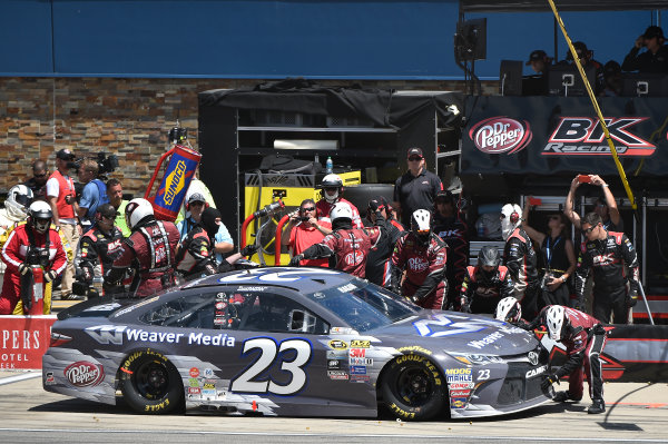 10-12 June, 2016, Brooklyn, Michigan USA
David Ragan (23) makes a pit stop.
?2016, John Harrelson / LAT Photo USA 10-12 June, 2016, Brooklyn, Michigan USA
David Ragan (23) makes a pit stop.
?2016, John Harrelson / LAT Photo USA