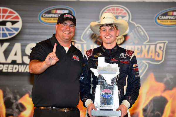 9-10 June, 2016, Fort Worth, Texas USA
William Byron celebrates his win in Victory Lane
? 2016, Nigel Kinrade
LAT Photo USA