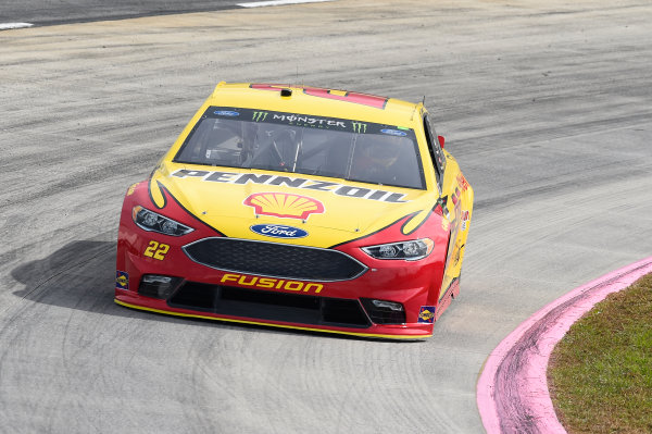 Monster Energy NASCAR Cup Series
First Data 500
Martinsville Speedway, Martinsville VA USA
Saturday 28 October 2017
Joey Logano, Team Penske, Shell-Pennzoil Ford Fusion
World Copyright: John K Harrelson/LAT Images Monster Energy NASCAR Cup Series
First Data 500
Martinsville Speedway, Martinsville VA USA
Saturday 28 October 2017
Joey Logano, Team Penske, Shell-Pennzoil Ford Fusion
World Copyright: John K Harrelson/LAT Images